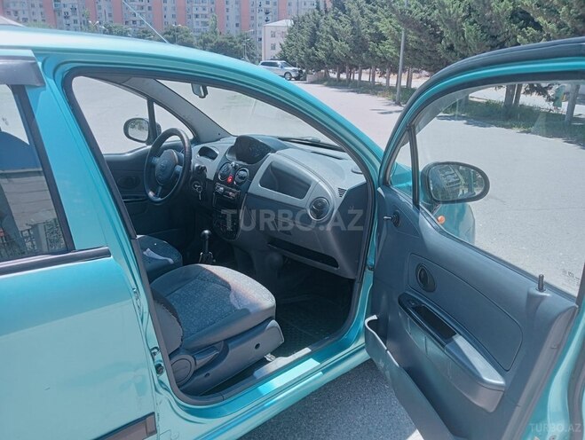 Chevrolet Spark-7