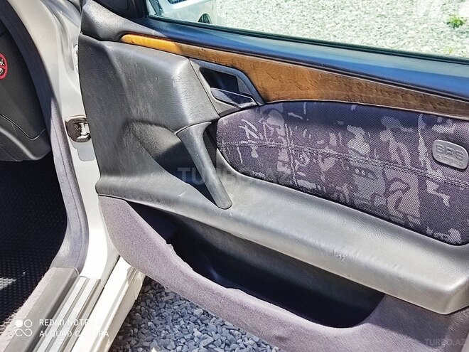 Mercedes E 220-15
