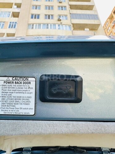 Lexus RX 330-10