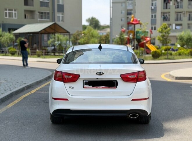 Kia Optima-5