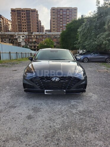 Hyundai Sonata-8
