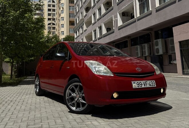 Toyota Prius-1