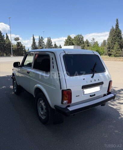 LADA (VAZ) Niva-3