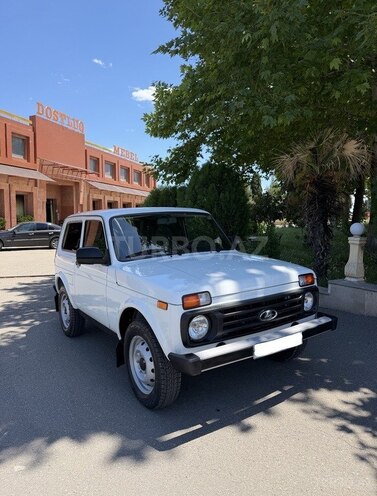 LADA (VAZ) Niva-2