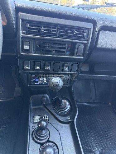LADA (VAZ) Niva-12