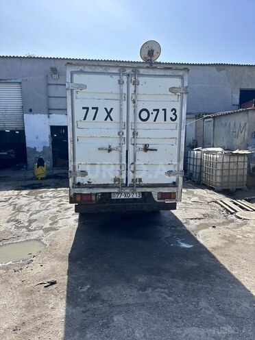 Isuzu NKR 55 L-5