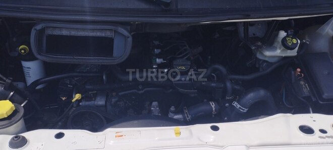 Ford Transit-6