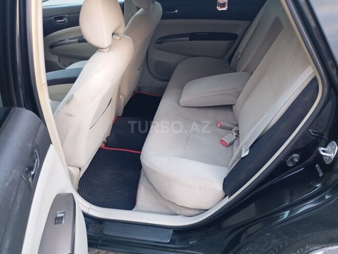 Toyota Prius-11