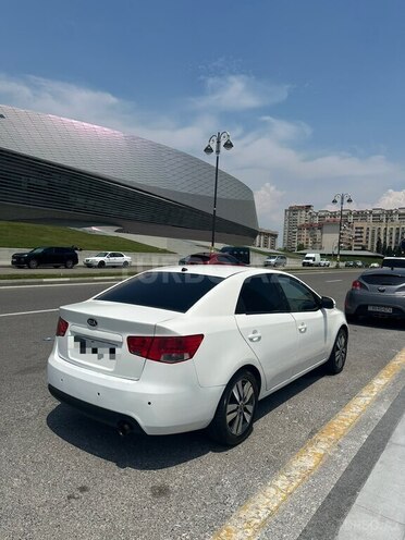 Kia Cerato-9