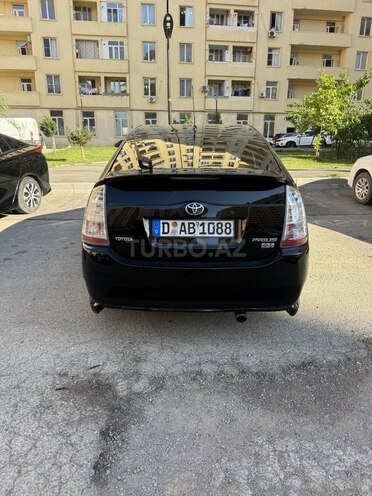 Toyota Prius-7