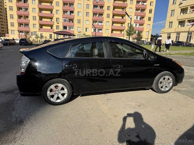 Toyota Prius-9