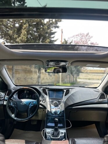 Hyundai Grandeur-20