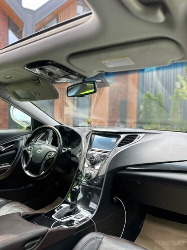 Hyundai Grandeur-17