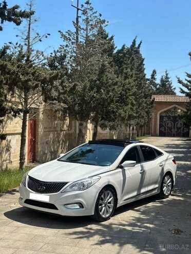 Hyundai Grandeur-10