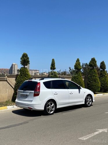 Hyundai i30-3