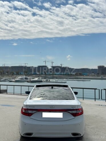 Hyundai Grandeur-14