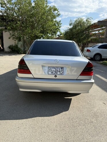 Mercedes C 240-2