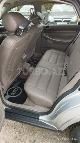 Audi A4-7
