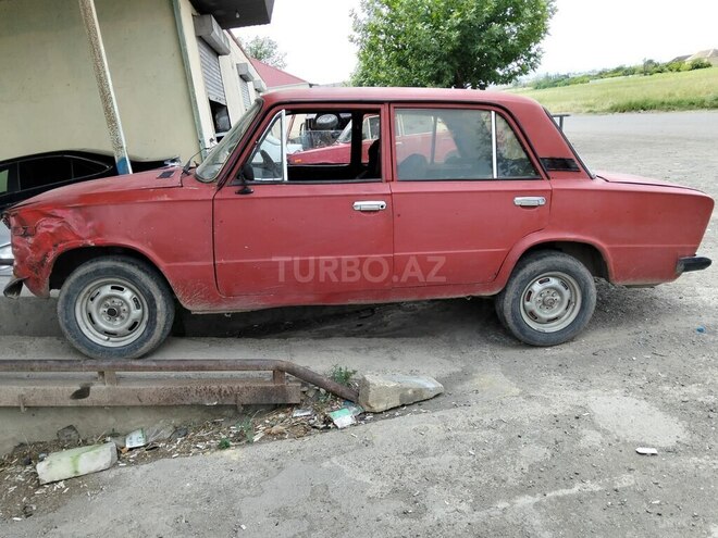 LADA (VAZ) 2106-4