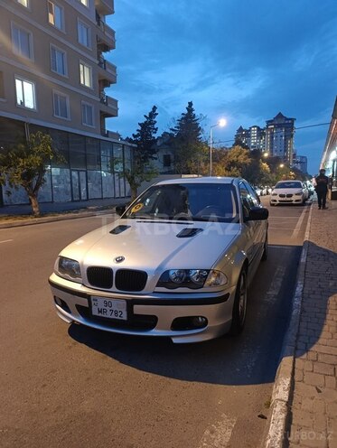 BMW 325-13