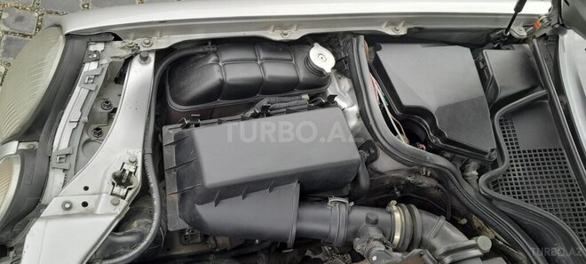 Mercedes E 230-10
