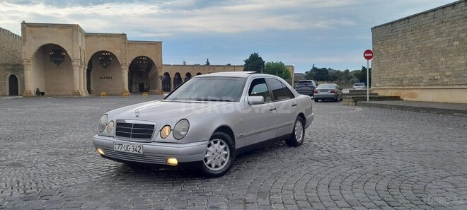 Mercedes E 230-14