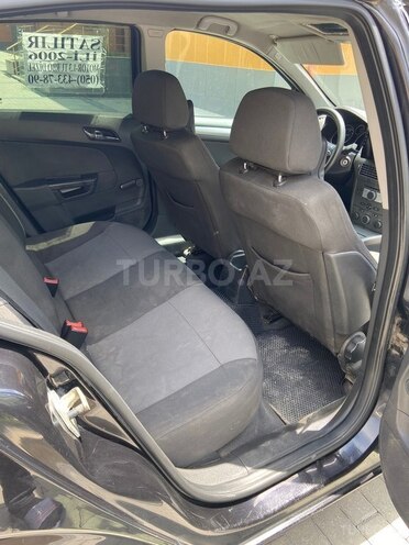 Opel Astra-10