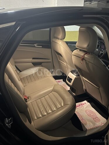 Ford Fusion (North America)-8