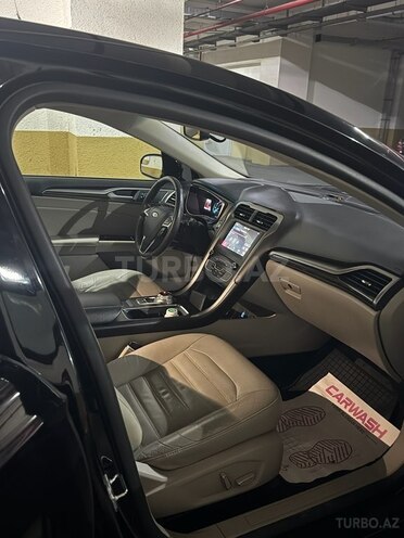 Ford Fusion (North America)-7
