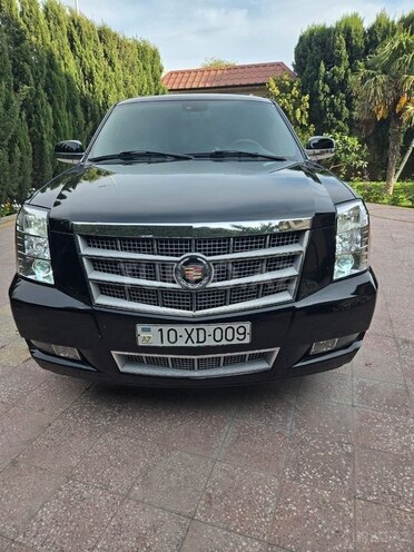 Cadillac Escalade-1