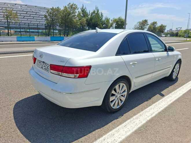 Hyundai Sonata-5