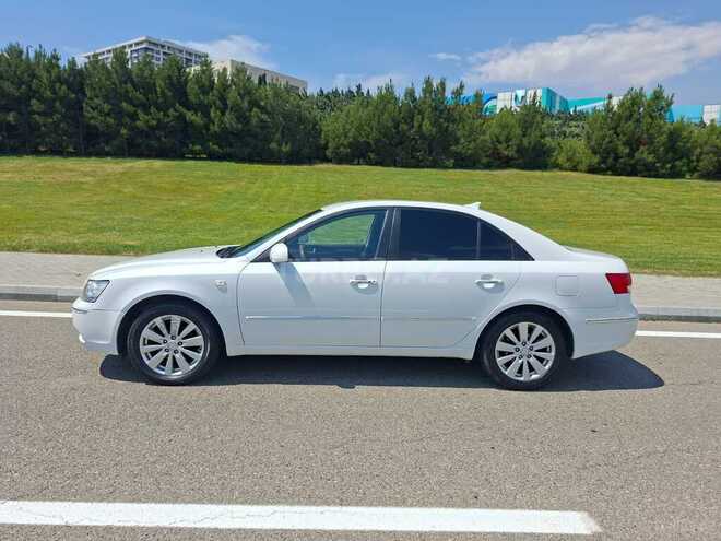 Hyundai Sonata-8