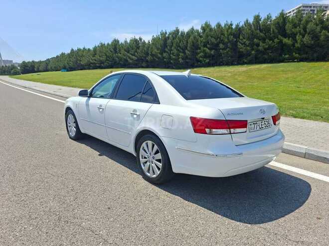 Hyundai Sonata-10