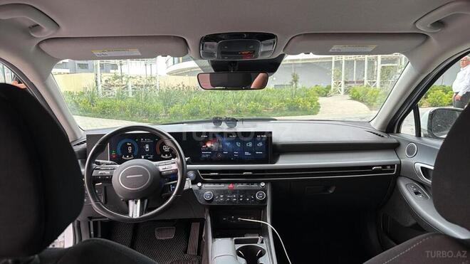 Hyundai Sonata-10