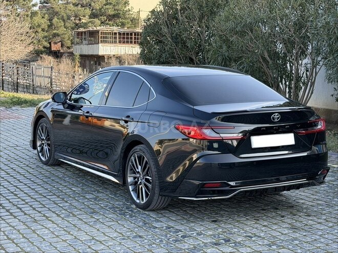 Toyota Camry-4