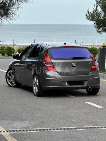 Hyundai i30-7