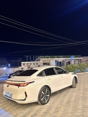 Changan Qiyuan A05-7