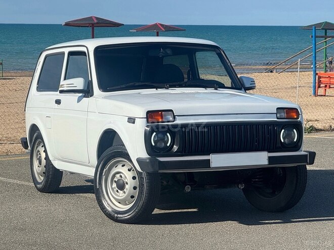 LADA (VAZ) Niva-2