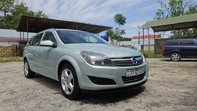 Opel Astra-2