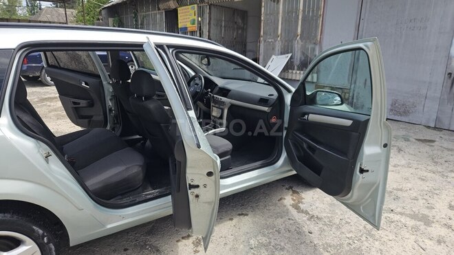 Opel Astra-7