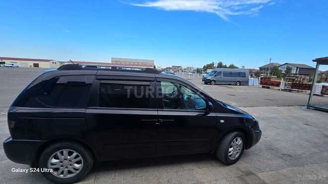 Kia Carnival-4