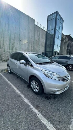 Nissan Note-5