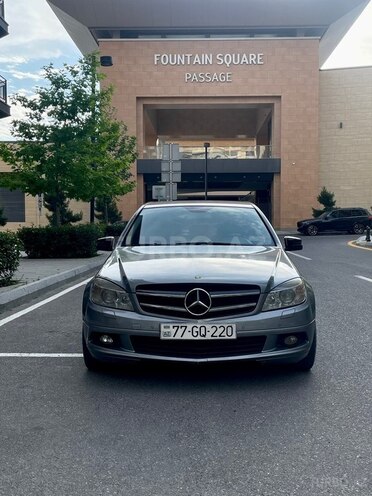 Mercedes C 220-2