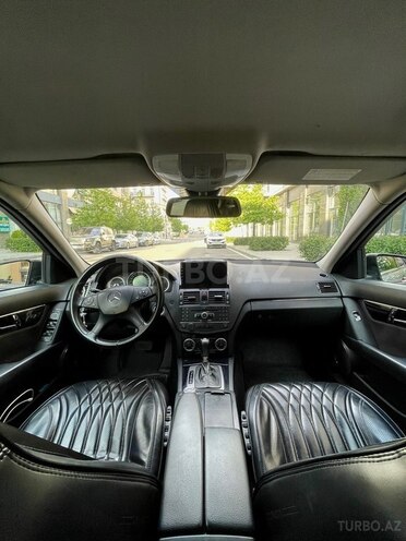 Mercedes C 220-8