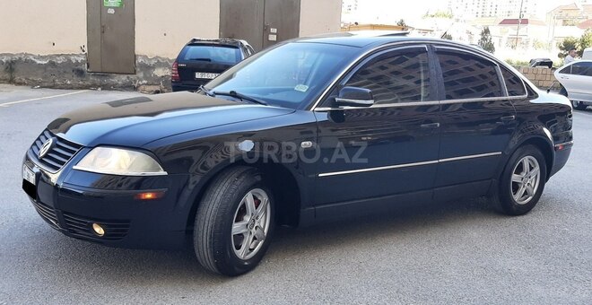 Volkswagen Passat-10
