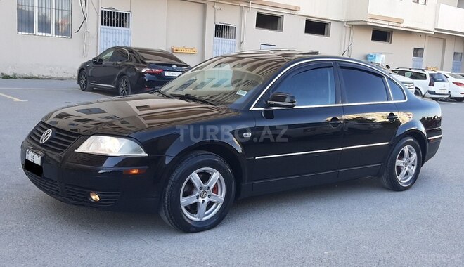 Volkswagen Passat-2