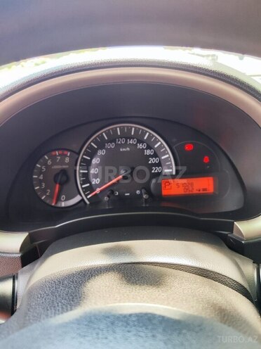 Nissan Micra-15