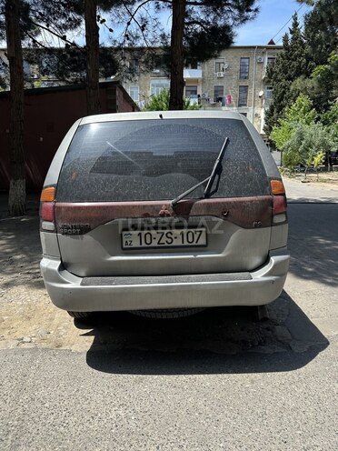 Mitsubishi Montero Sport-4