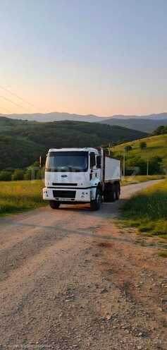 Ford Cargo-7