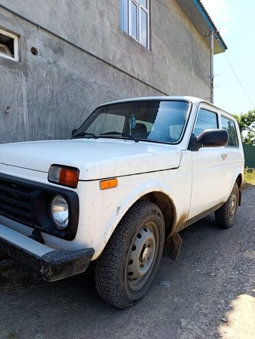 LADA (VAZ) Niva-3